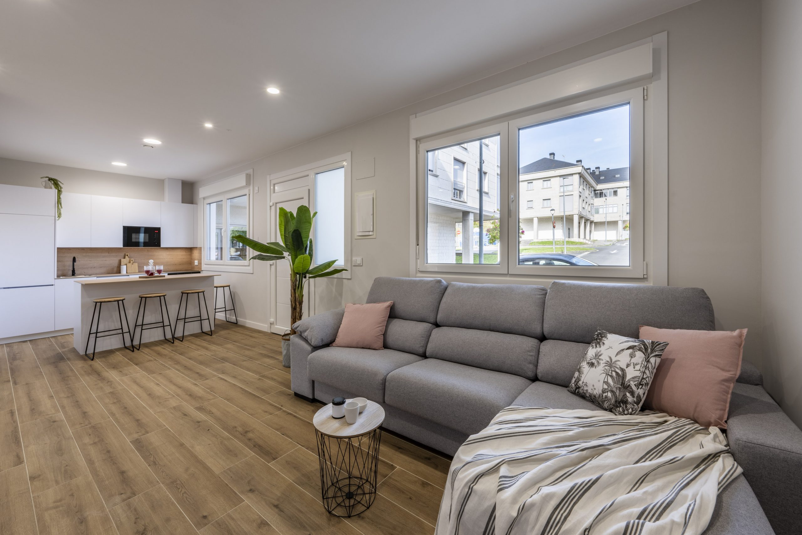 apartamento azahar - white tree by arca